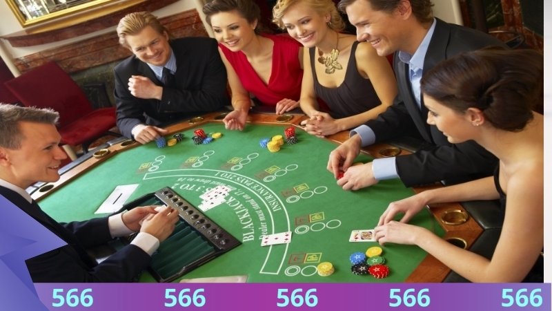 Cụ thể tham gia chia bài và hành động cần nắm